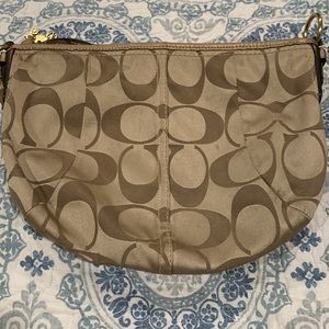 Coach bag in Amazing condition!